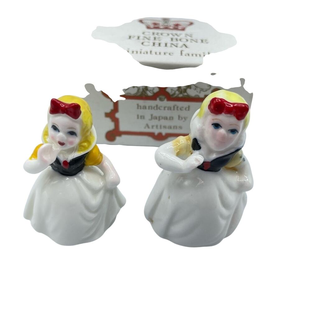 Vintage Snow White Set Bone China Made In Japan Set OF Two Figurines